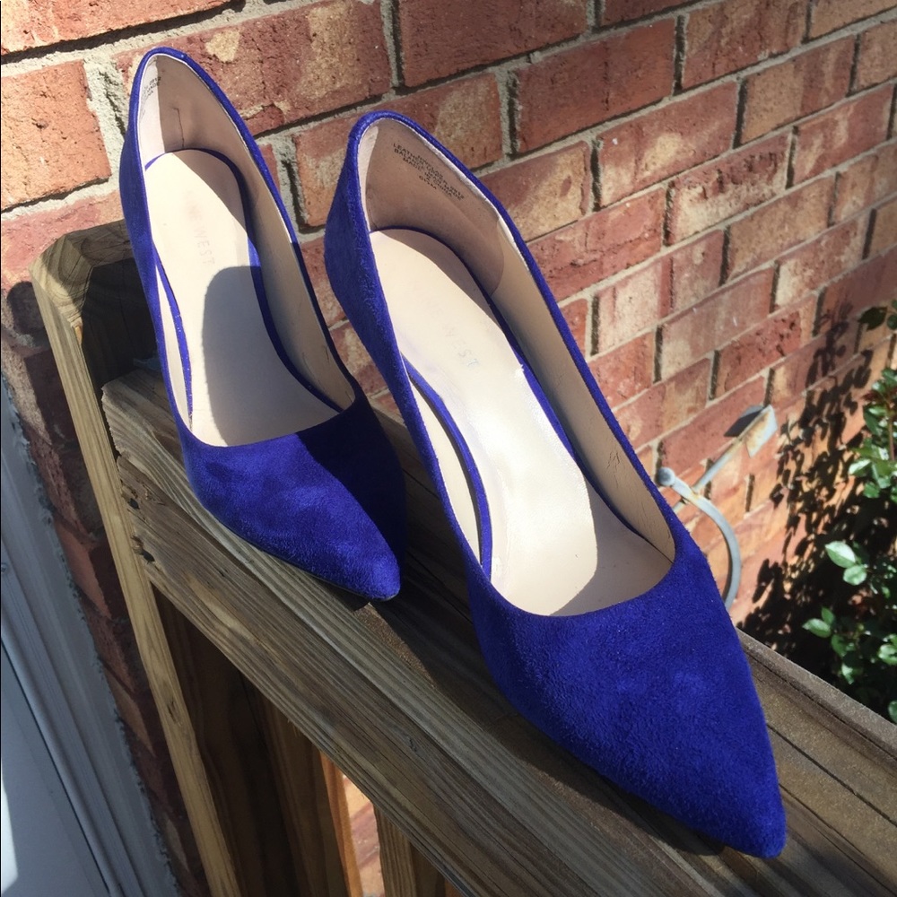 Nine West Blue Suede Heels Sz 6.5 (used)